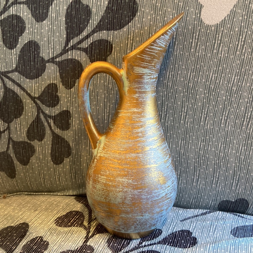 Vintage Stangl Pottery Mid Century Gold Brushed Pitcher / Vase with Hand…